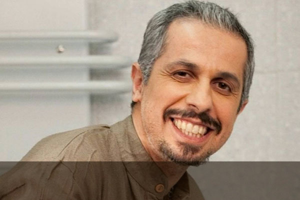 خوانندگی جواد رضویان در حمام